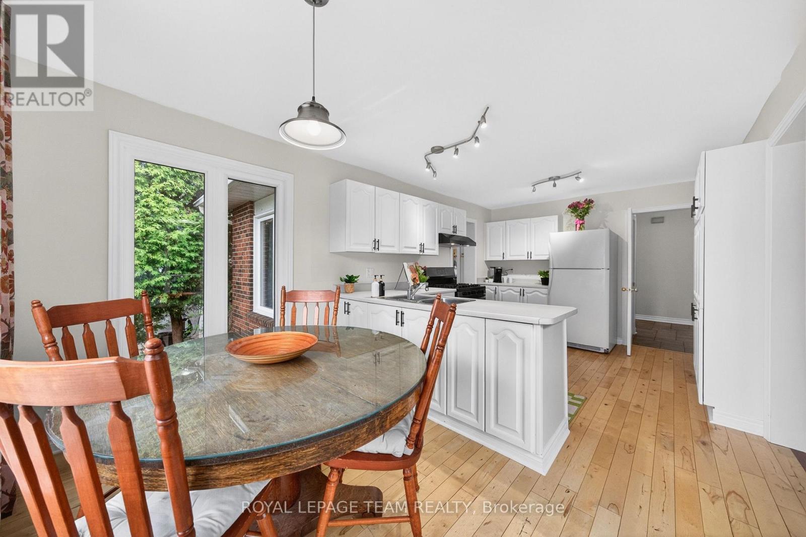 52 Drainie Drive, Ottawa, Ontario  K2L 3J9 - Photo 19 - X13141664