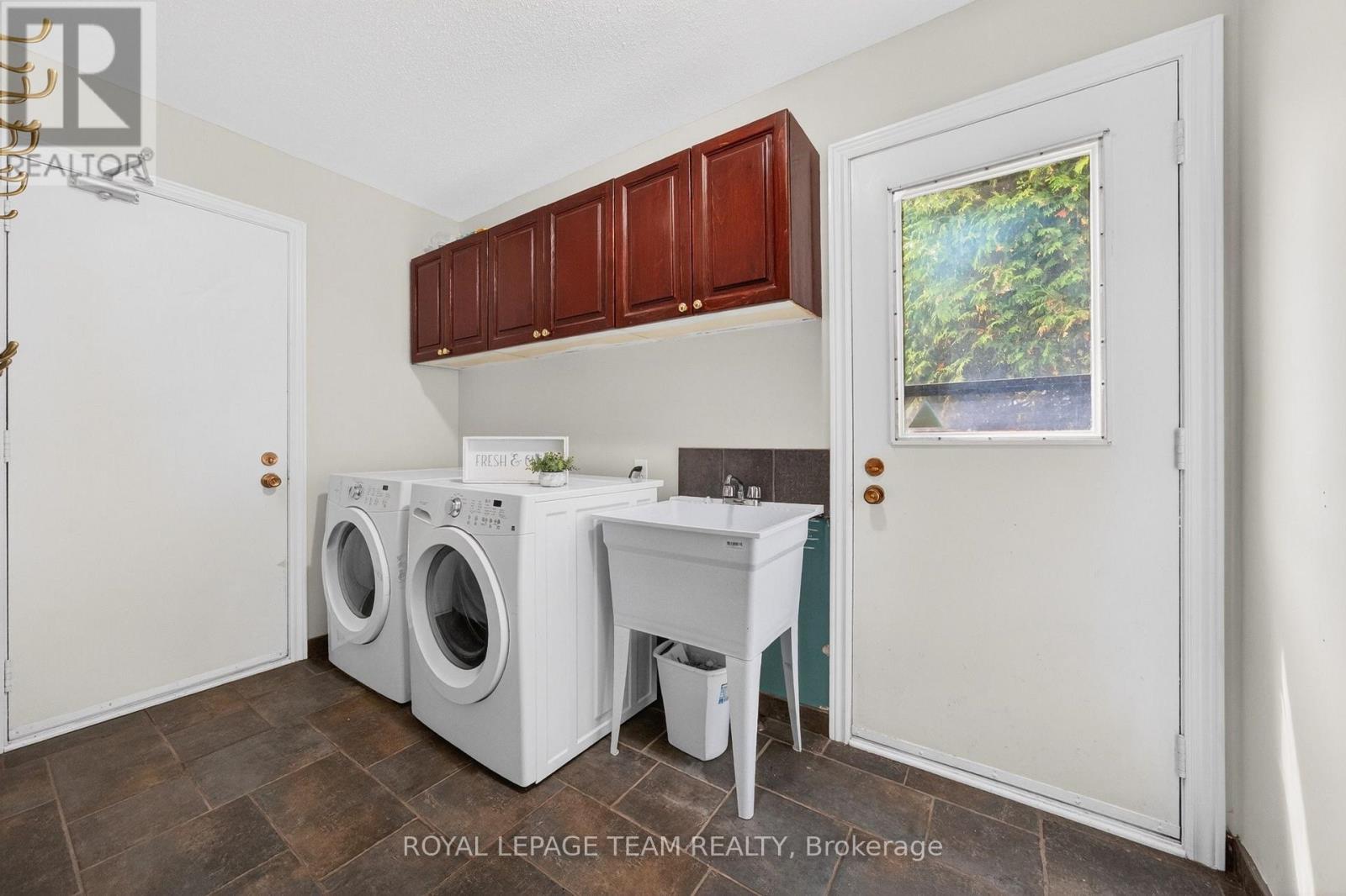 52 Drainie Drive, Ottawa, Ontario  K2L 3J9 - Photo 23 - X13141664