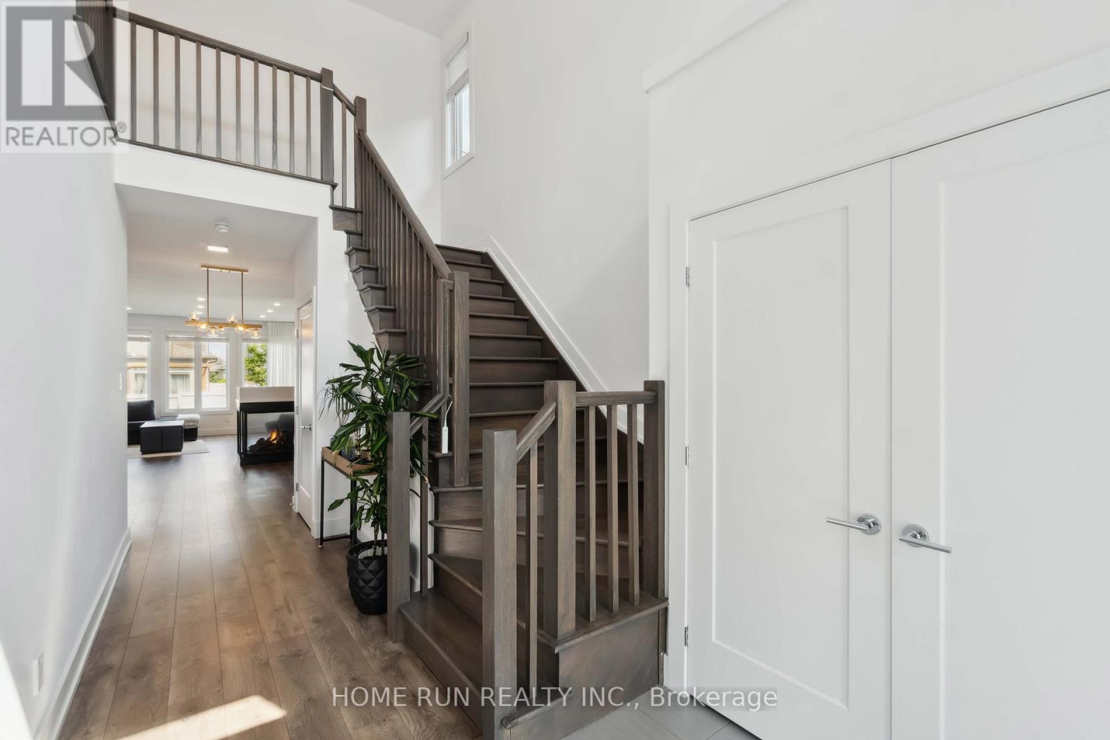334 Haliburton Heights, Ottawa, Ontario  K2V 0G1 - Photo 3 - X13141712
