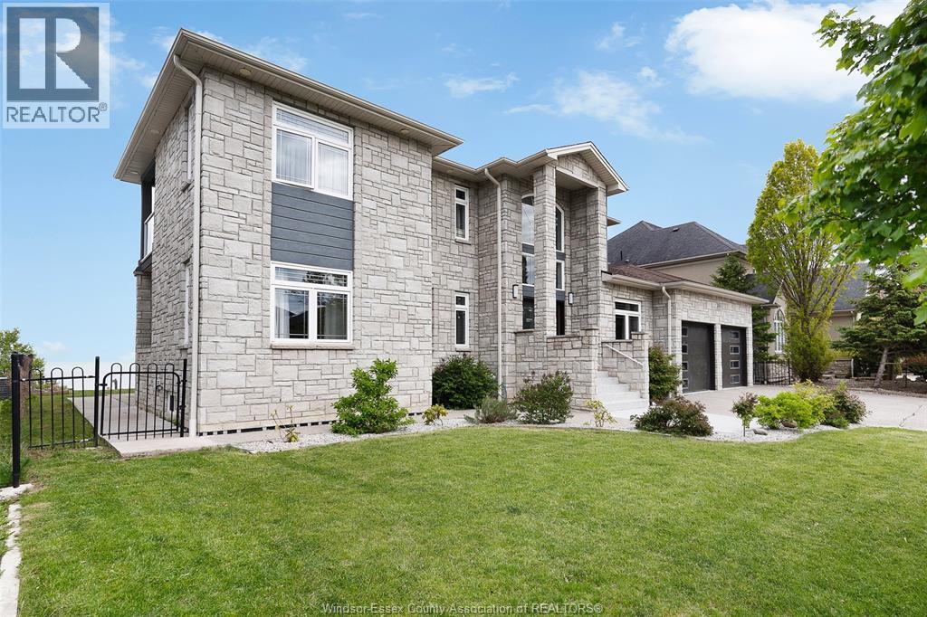 300 Shoreview Circle, Windsor, Ontario N8P 1M7 - Photo 3 - 26011352