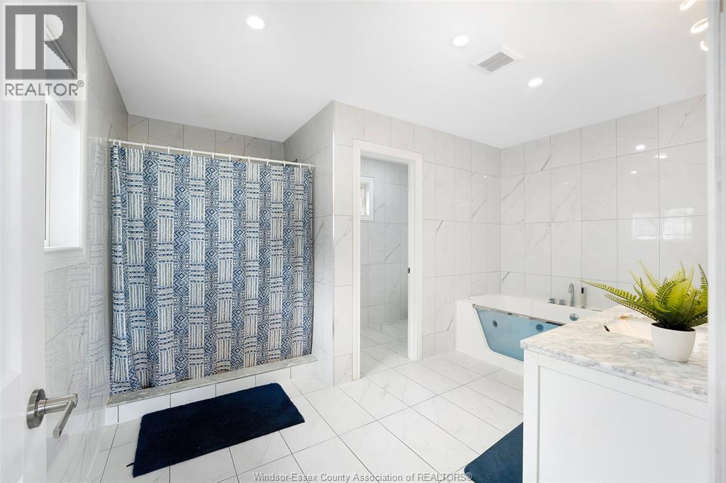 300 Shoreview Circle, Windsor, Ontario N8P 1M7 - Photo 31 - 26011352