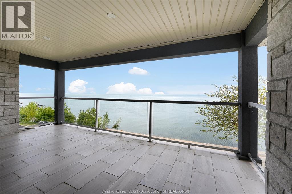 300 Shoreview Circle, Windsor, Ontario N8P 1M7 - Photo 37 - 26011352