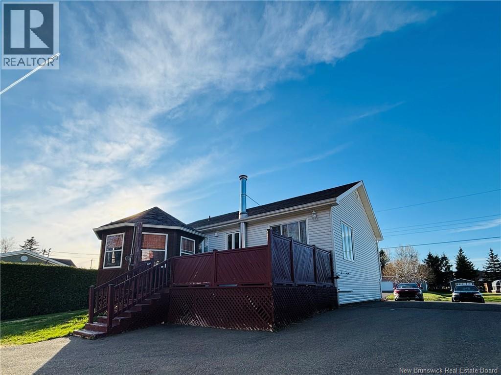 586 Rue Breau, Tracadie, New Brunswick  E1X 1B5 - Photo 10 - NB139490