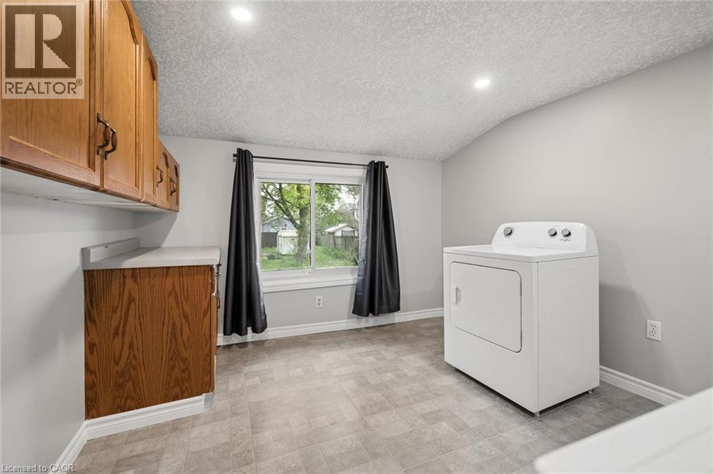 30 Hopeton Street, Cambridge, Ontario  N1R 3T3 - Photo 19 - 40829128