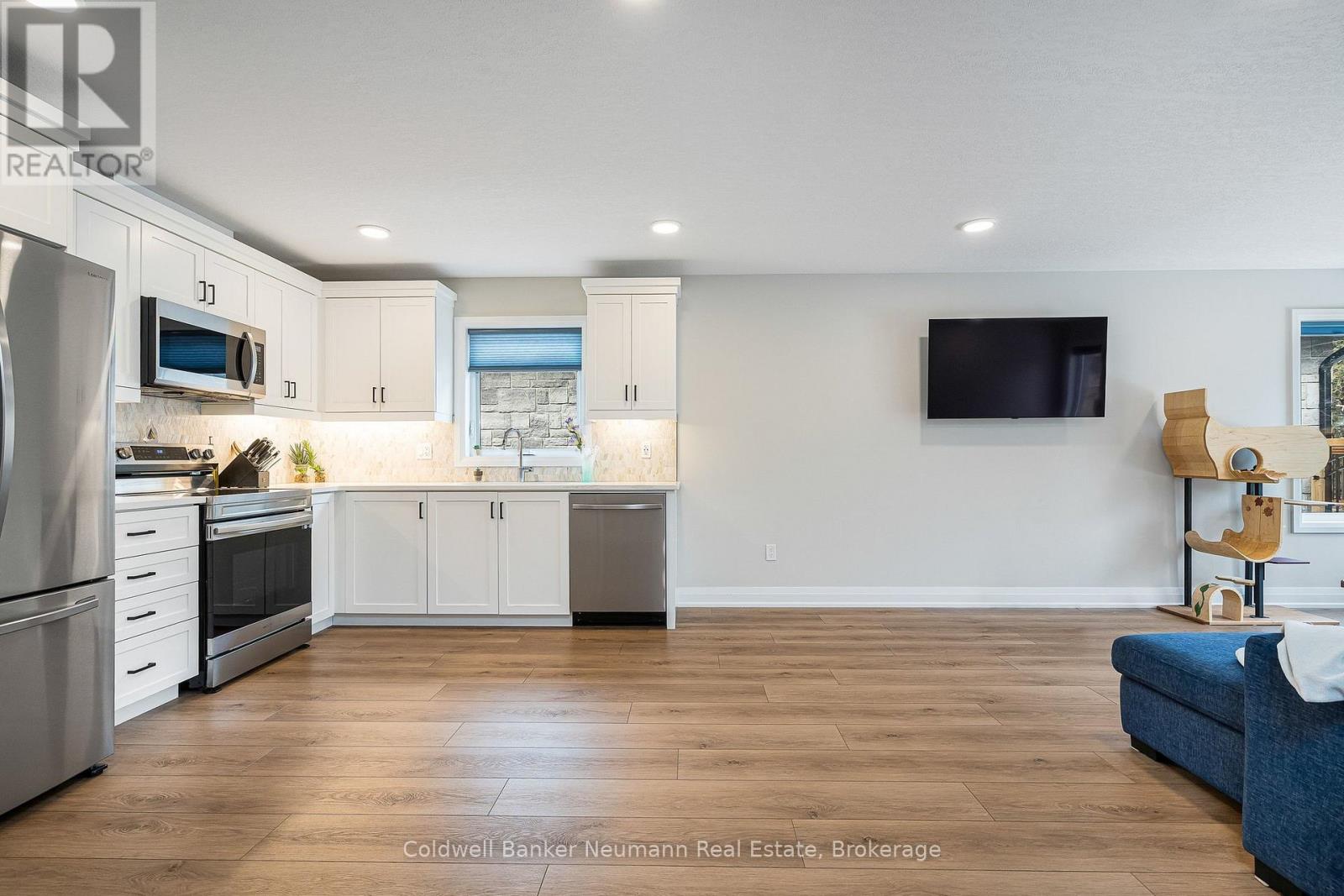 150 Durham Road W, West Grey, Ontario  N0G 1R0 - Photo 6 - X13141700