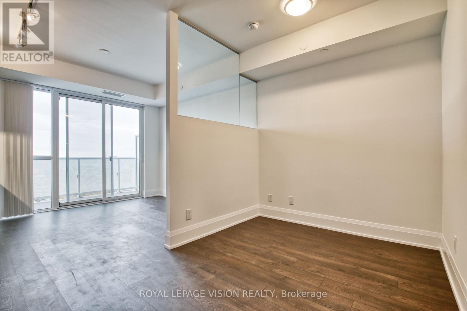 2106 - 101 Erskine Avenue, Toronto, Ontario  M4P 1Y5 - Photo 10 - C13141682