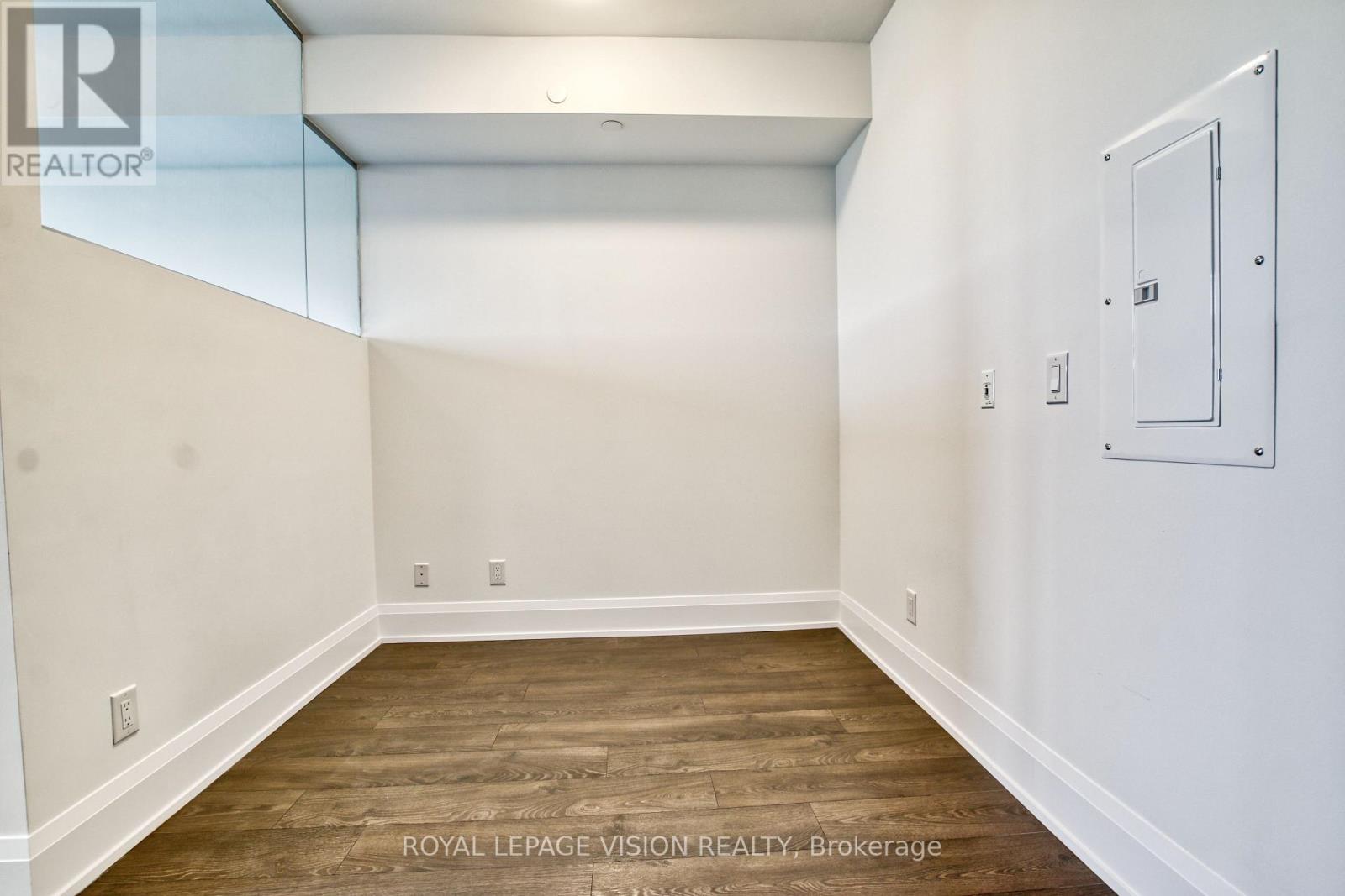 2106 - 101 Erskine Avenue, Toronto, Ontario  M4P 1Y5 - Photo 12 - C13141682