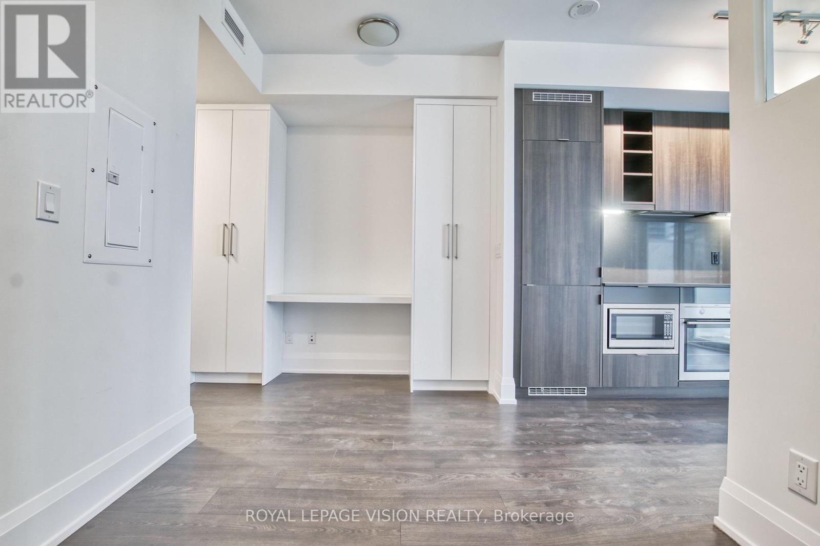 2106 - 101 Erskine Avenue, Toronto, Ontario  M4P 1Y5 - Photo 14 - C13141682