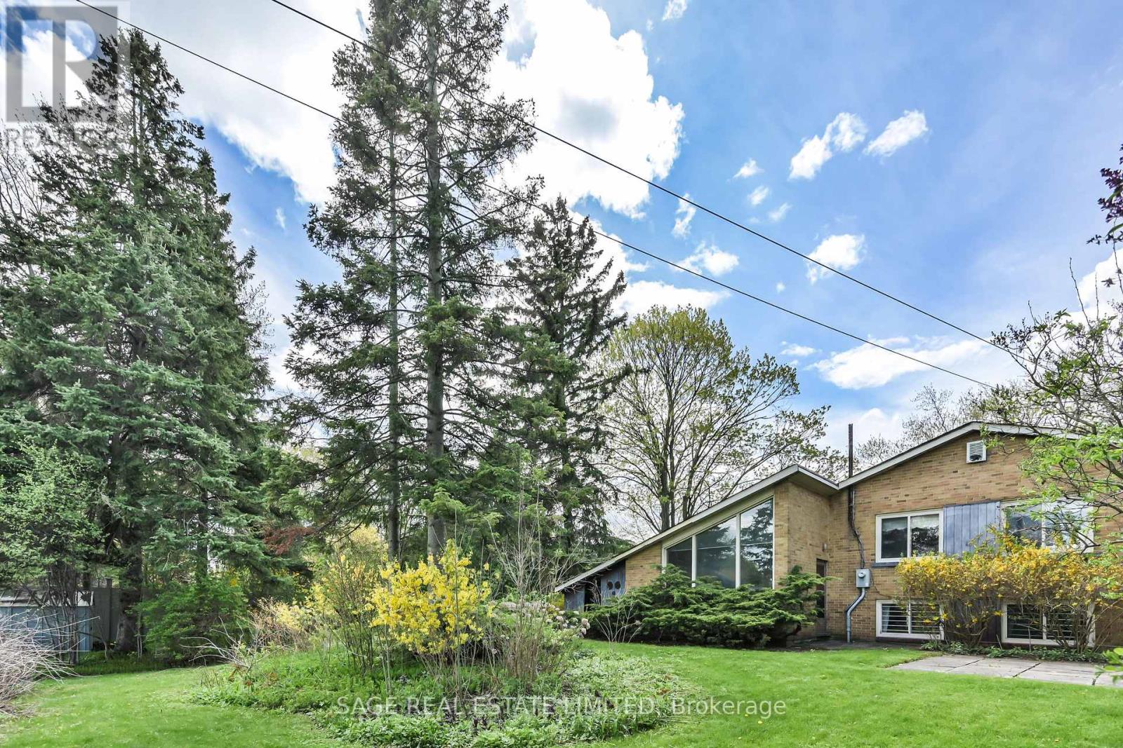 56 Grangemill Crescent, Toronto, Ontario  M3B 2J2 - Photo 31 - C13141696