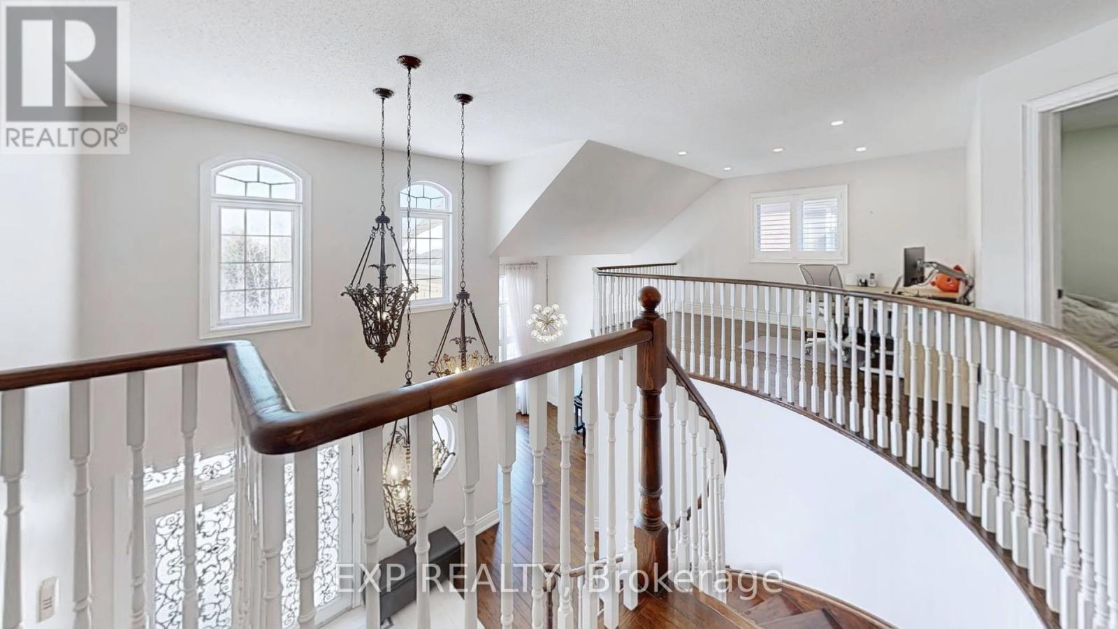 71 Golden Meadow Drive, Markham, Ontario  L6E 1E9 - Photo 11 - N13141674