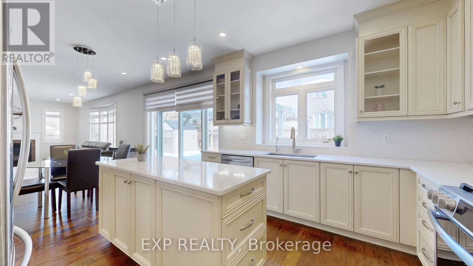 71 Golden Meadow Drive, Markham, Ontario  L6E 1E9 - Photo 19 - N13141674