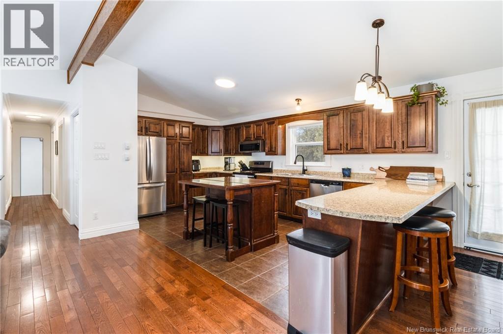 122 Parkwood Drive, Woodstock, New Brunswick  E7M 5G1 - Photo 11 - NB134182