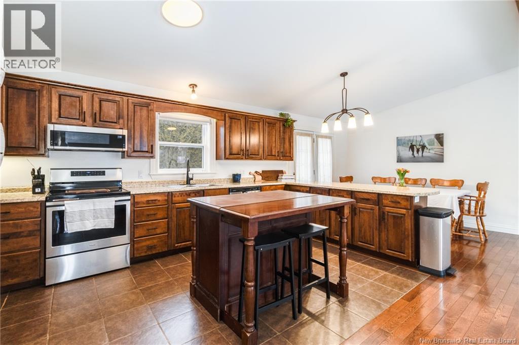 122 Parkwood Drive, Woodstock, New Brunswick  E7M 5G1 - Photo 14 - NB134182