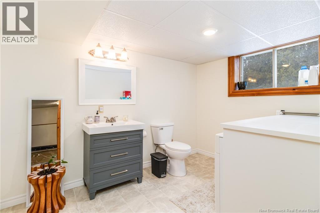 122 Parkwood Drive, Woodstock, New Brunswick  E7M 5G1 - Photo 39 - NB134182