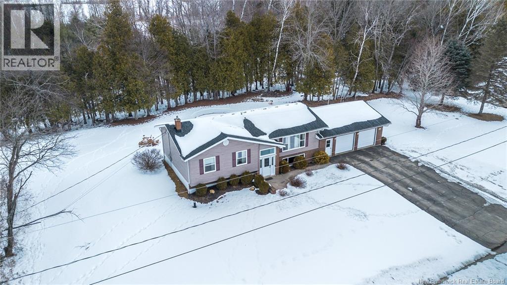 122 Parkwood Drive, Woodstock, New Brunswick  E7M 5G1 - Photo 48 - NB134182