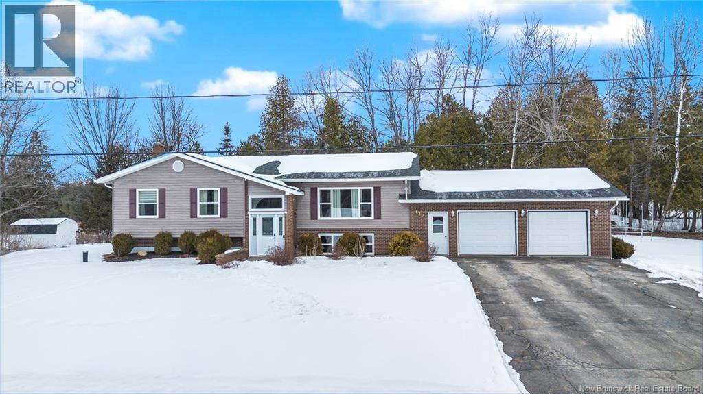 122 Parkwood Drive, Woodstock, New Brunswick  E7M 5G1 - Photo 49 - NB134182
