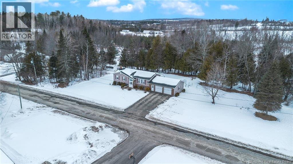 122 Parkwood Drive, Woodstock, New Brunswick  E7M 5G1 - Photo 45 - NB134182