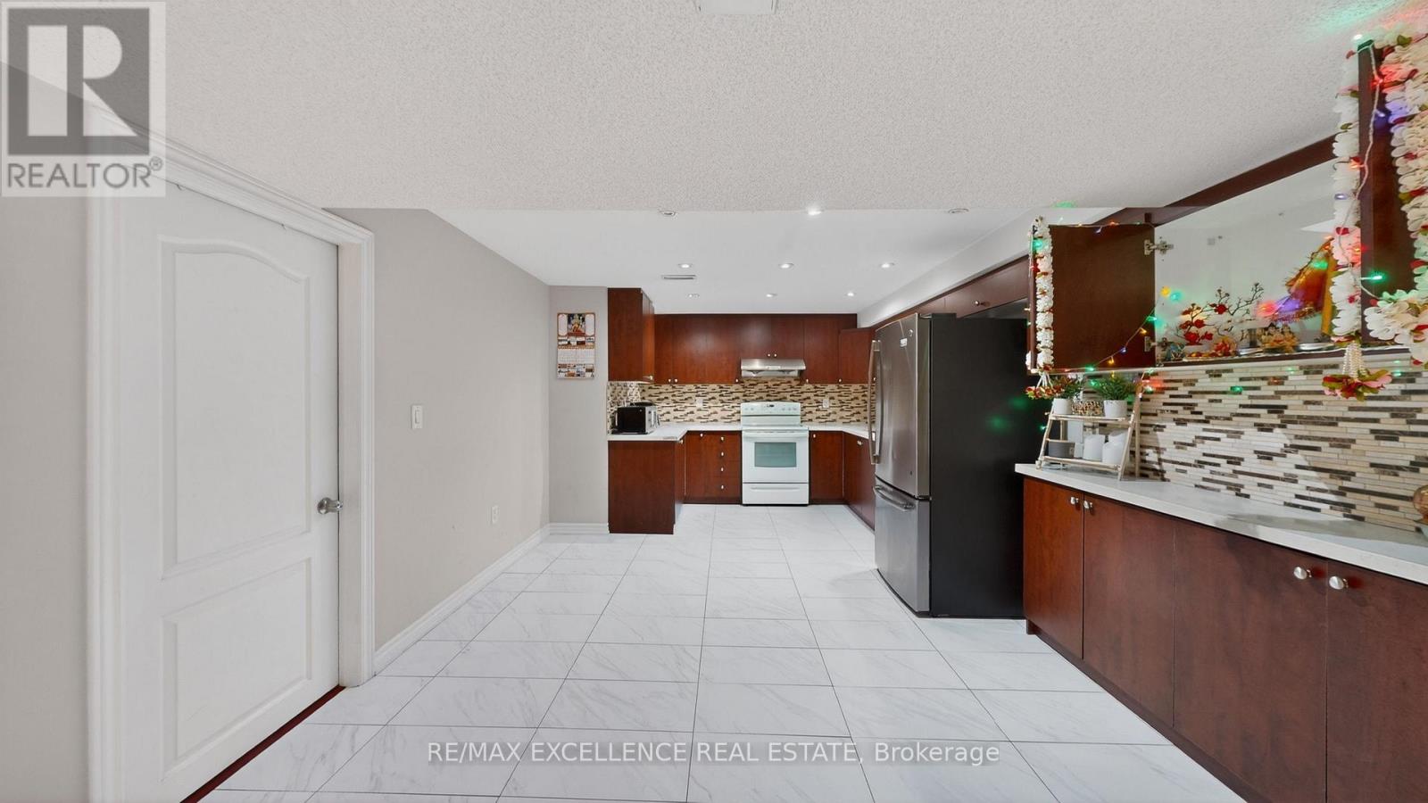 26 Blue Diamond Drive, Brampton, Ontario L6S 6J2 - Photo 46 - W13141646
