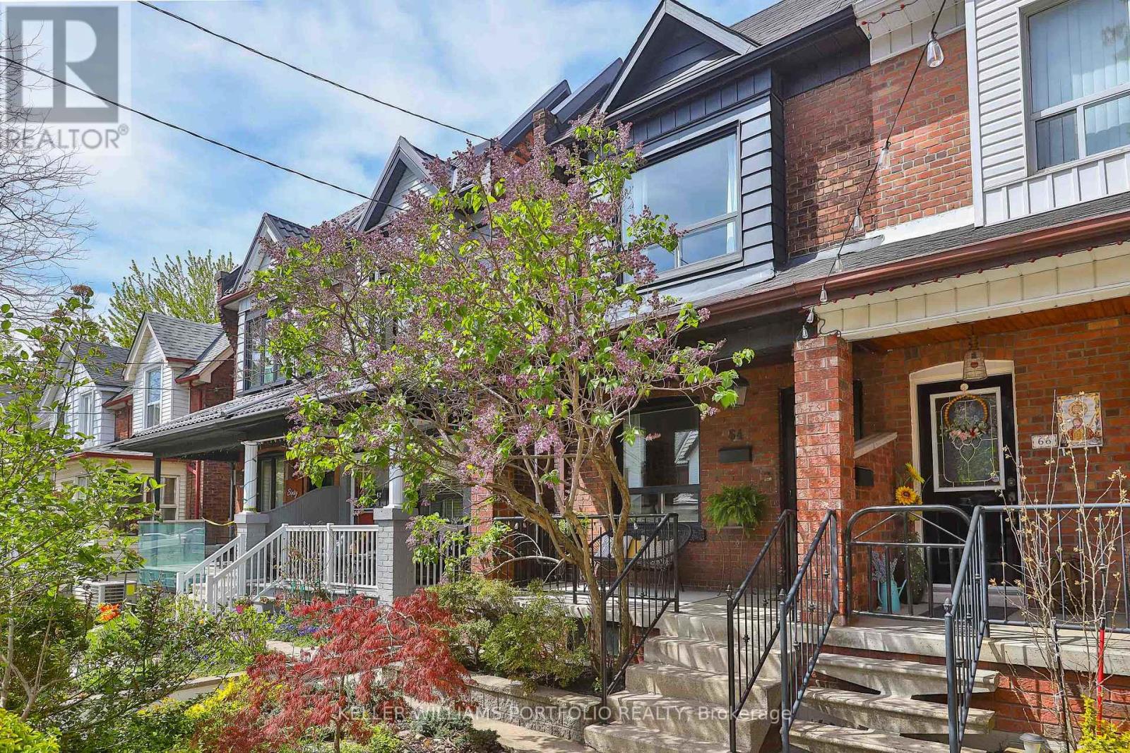 64 Campbell Avenue, Toronto, Ontario  M6P 3T8 - Photo 2 - W13141676