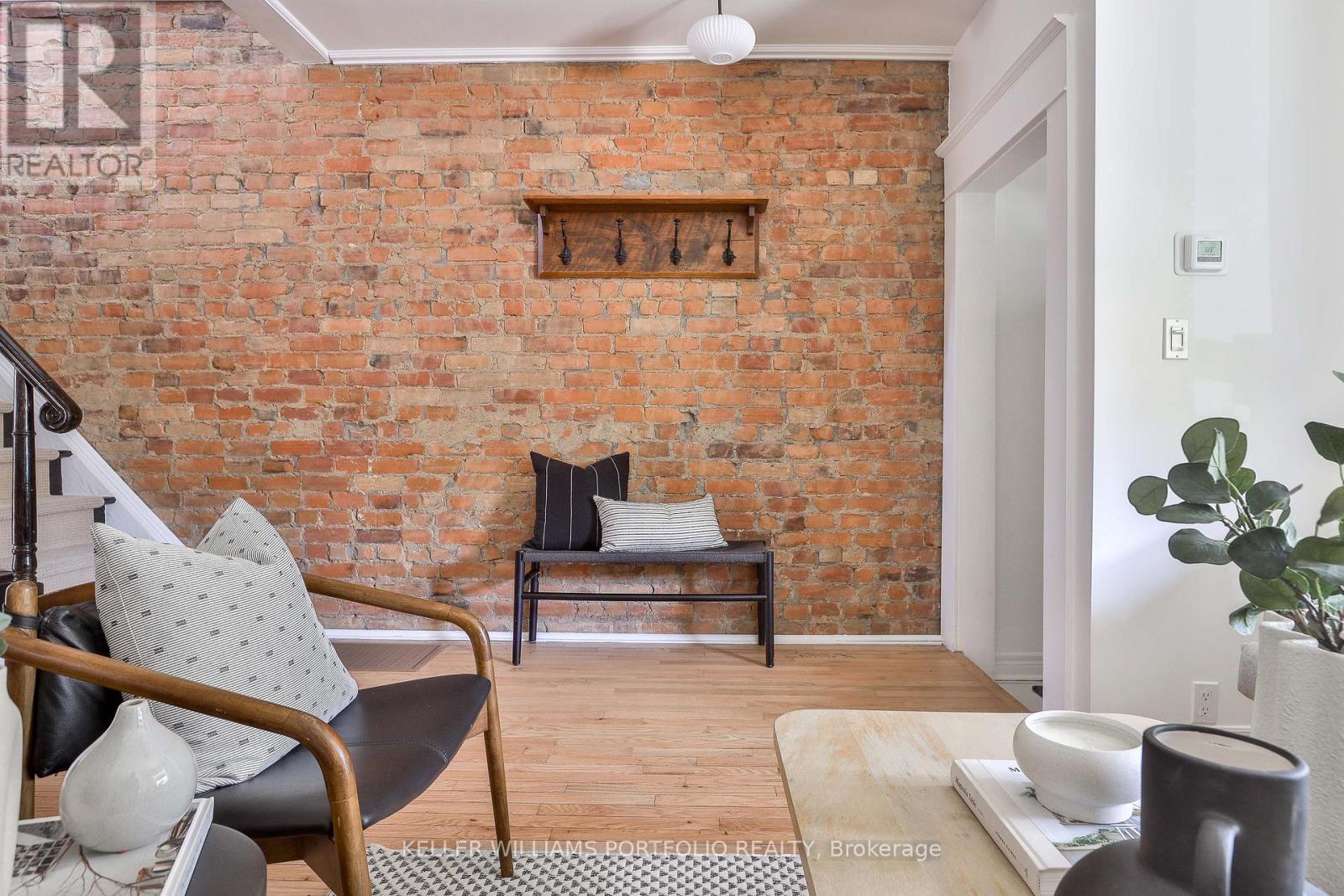 64 Campbell Avenue, Toronto, Ontario  M6P 3T8 - Photo 3 - W13141676
