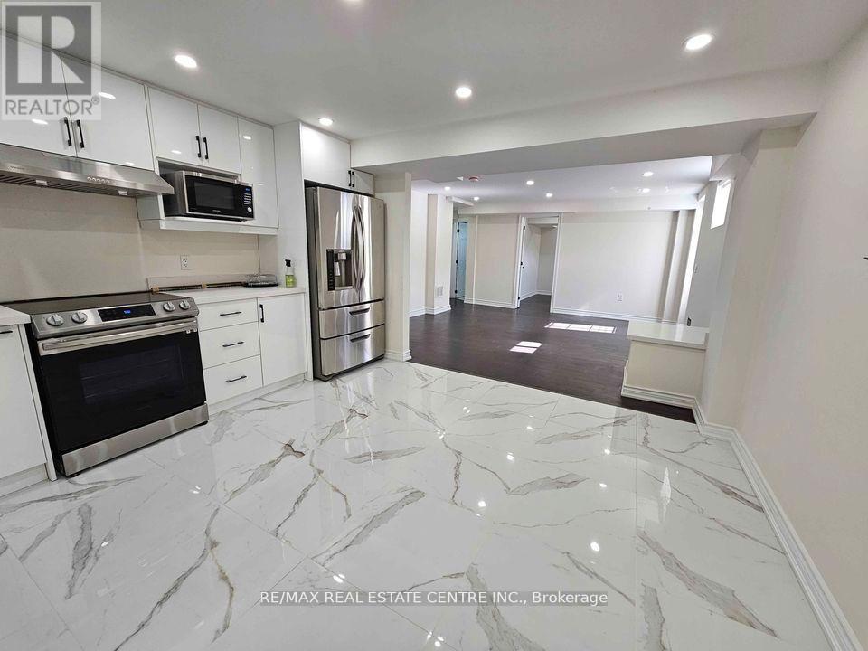 Basemen - 238 Rowe Terrace, Milton, Ontario  L9T 8G1 - Photo 8 - W13141710