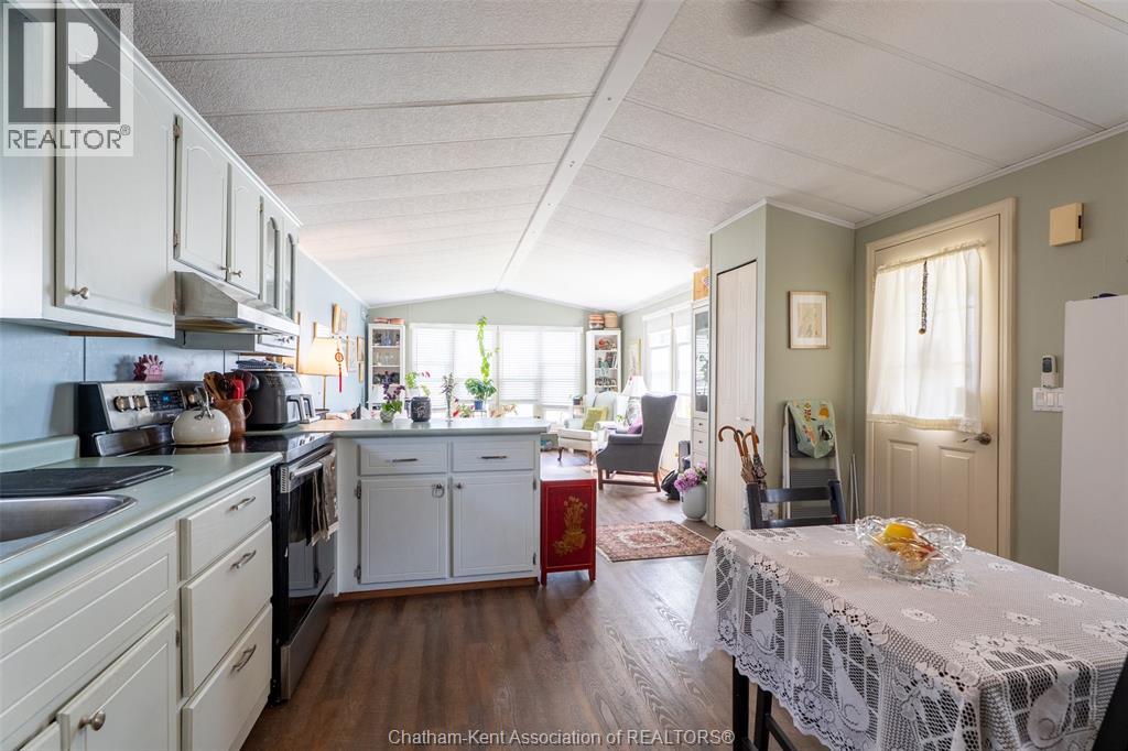 144 Dunkirk Drive, Chatham, Ontario  N7L 5P8 - Photo 14 - 26011314