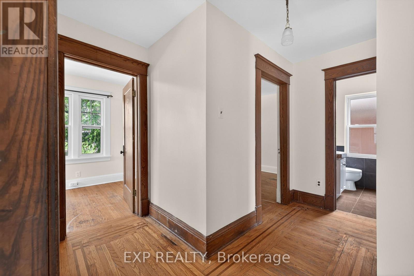 48 Stirling Avenue N, Kitchener, Ontario  N2H 3G5 - Photo 24 - X13141680
