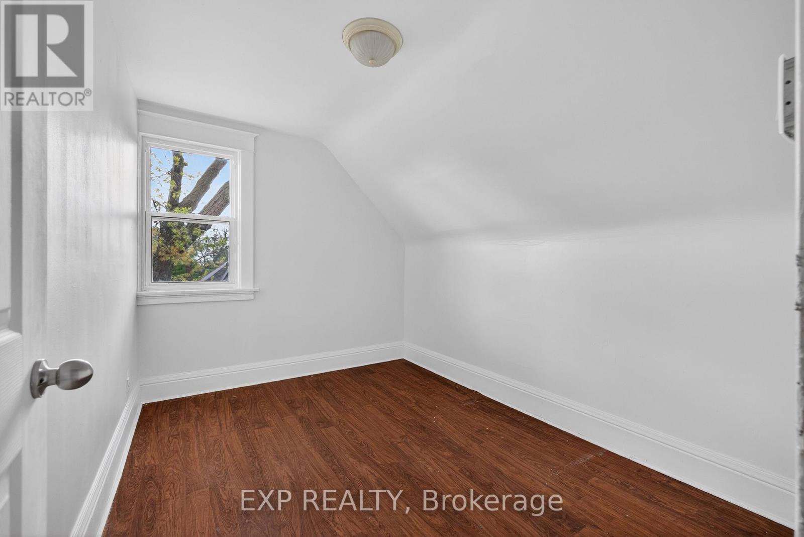 48 Stirling Avenue N, Kitchener, Ontario  N2H 3G5 - Photo 30 - X13141680