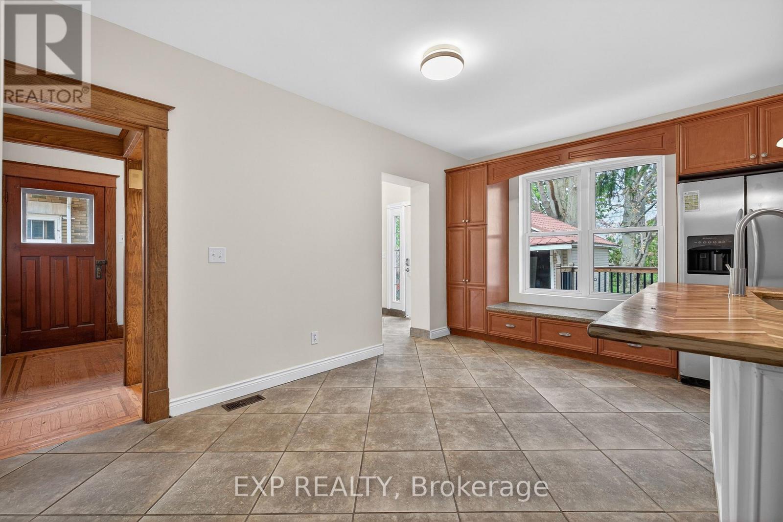 48 Stirling Avenue N, Kitchener, Ontario  N2H 3G5 - Photo 9 - X13141680