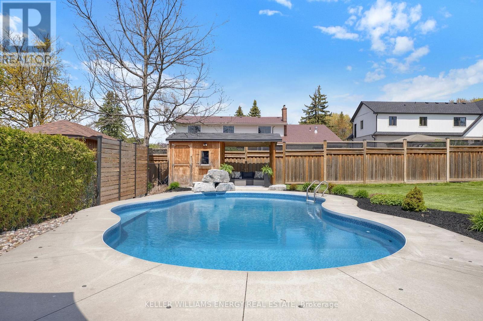 858 Swiss Heights, Oshawa, Ontario  L1K 2A9 - Photo 42 - E13141730