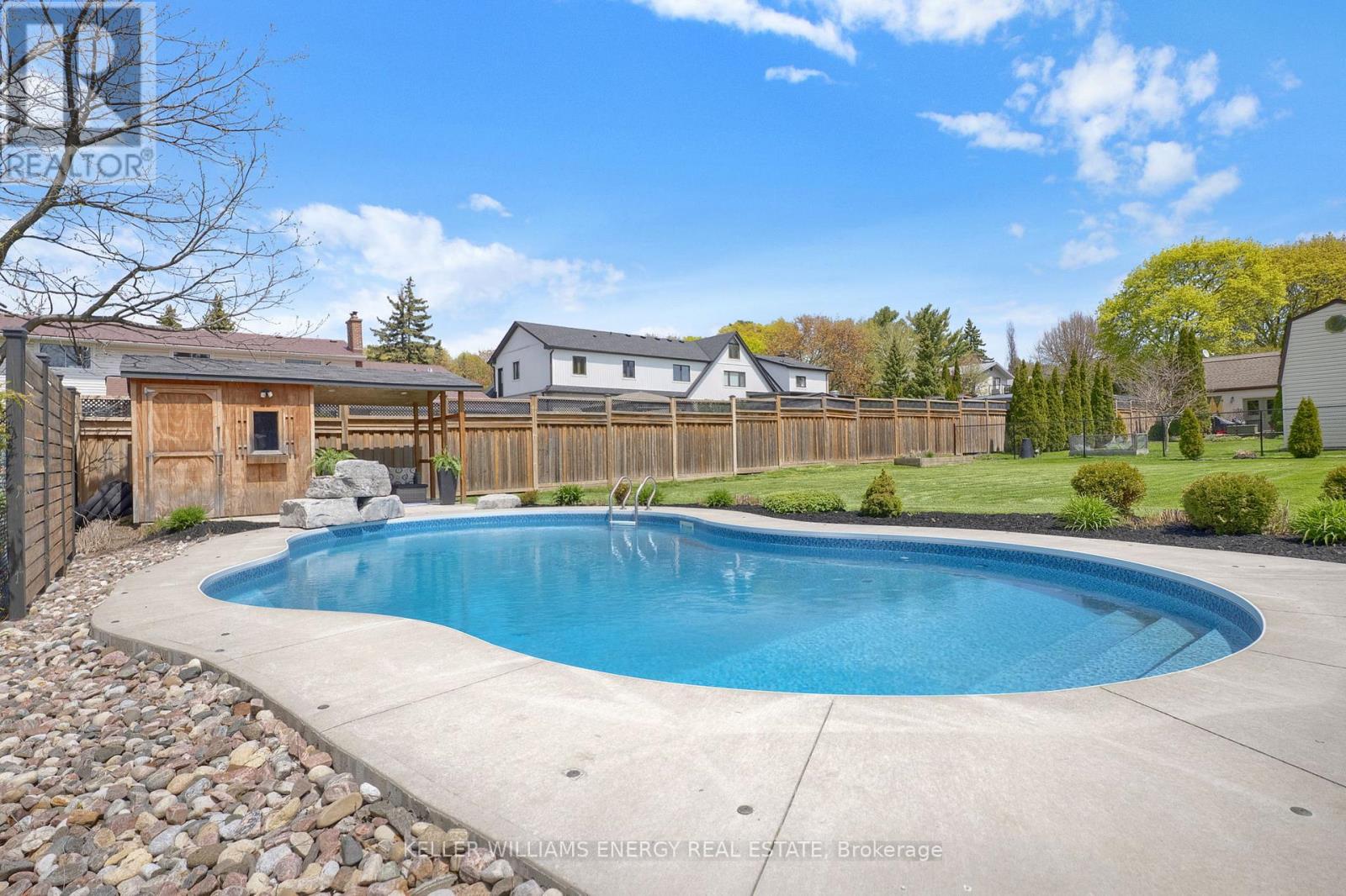 858 Swiss Heights, Oshawa, Ontario  L1K 2A9 - Photo 43 - E13141730