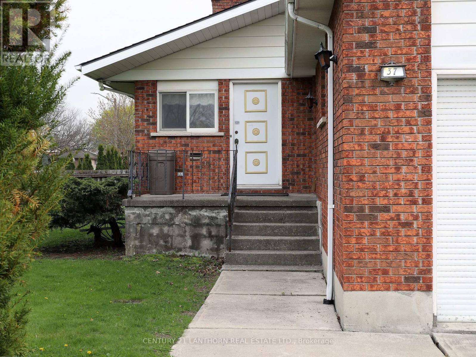 37 Maple Drive, Belleville, Ontario  K8P 2P8 - Photo 3 - X13141766