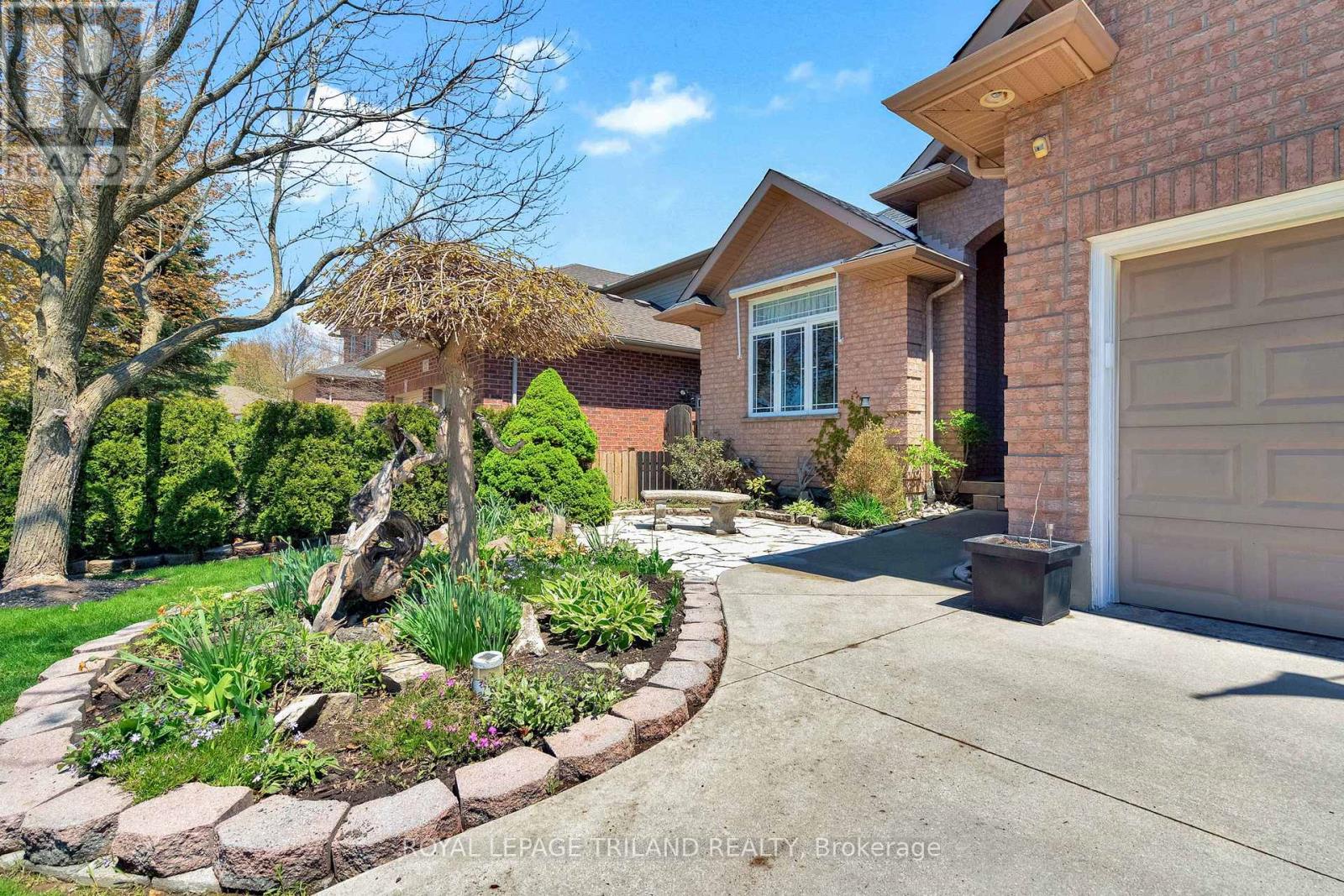 998 Gabor Street, London South, Ontario  N6K 4V5 - Photo 3 - X13141752