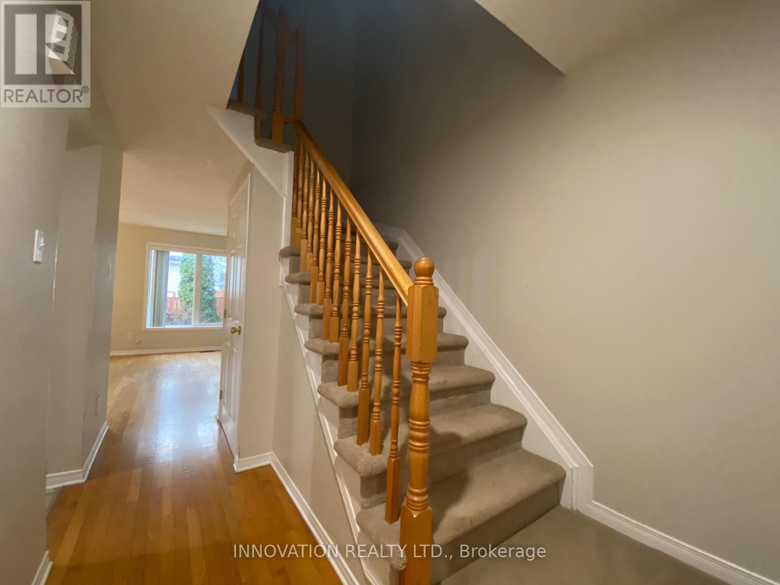 17 Santa Cruz Private, Ottawa, Ontario  K1G 6M5 - Photo 3 - X13141742