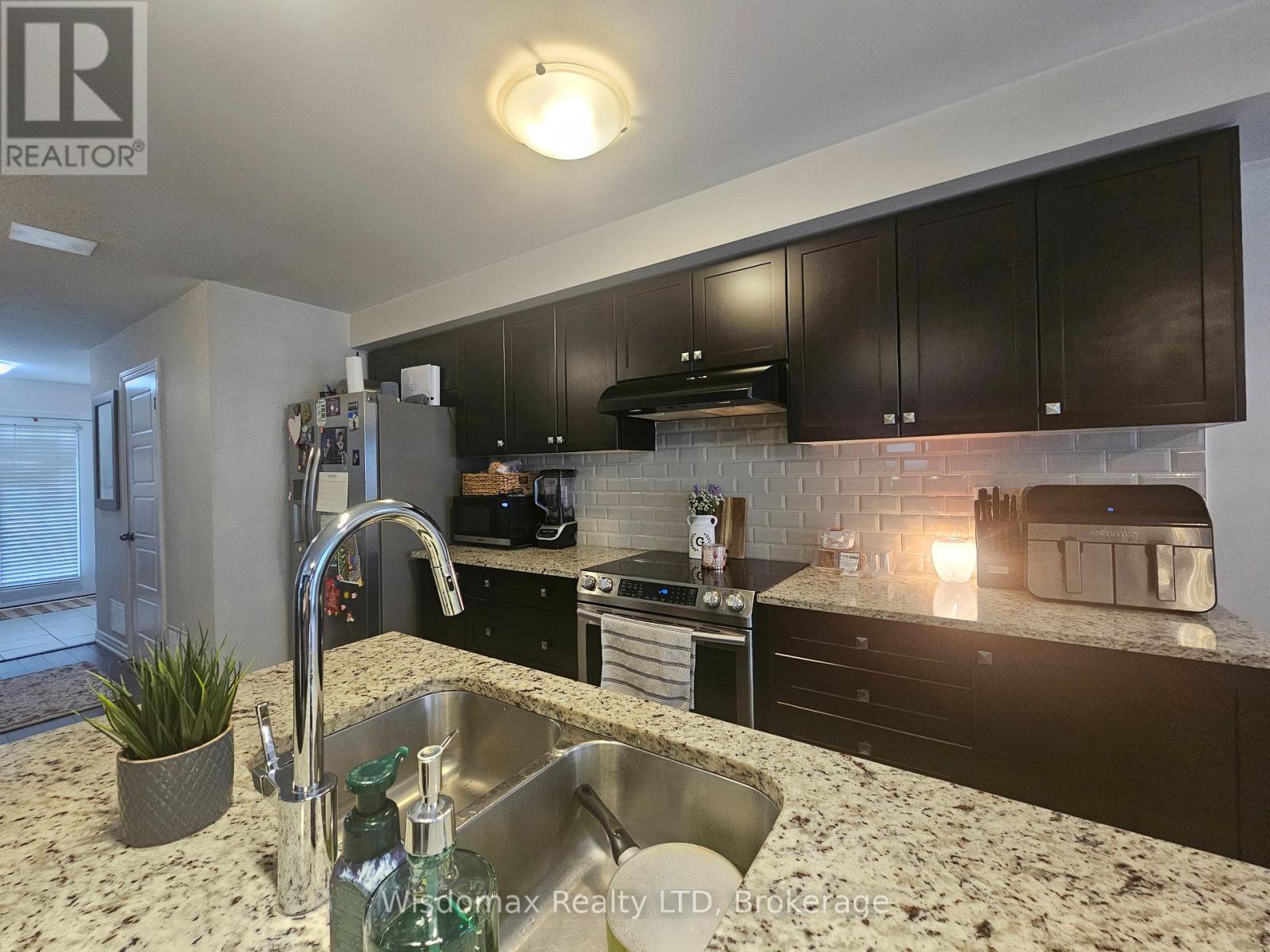 7767 White Pine Crescent, Niagara Falls, Ontario  L2H 3R4 - Photo 7 - X13141760