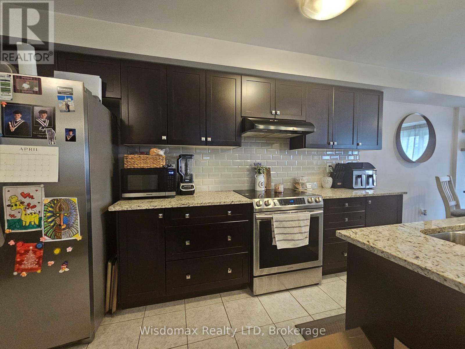 7767 White Pine Crescent, Niagara Falls, Ontario  L2H 3R4 - Photo 8 - X13141760