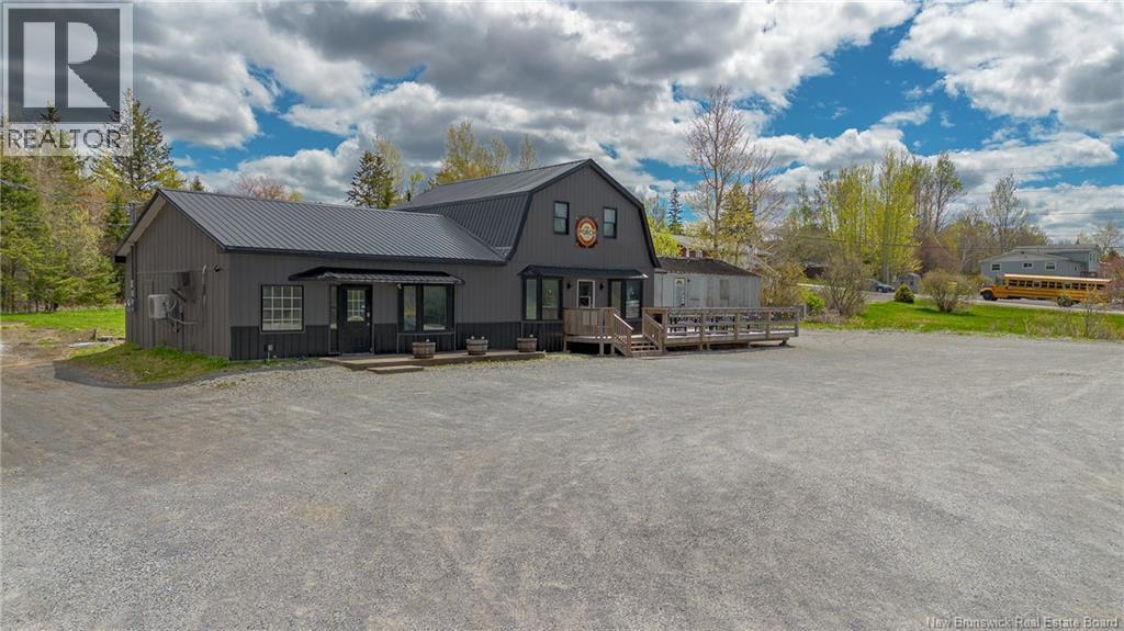 370 Main Street, Hampton, New Brunswick  E5N 6C1 - Photo 1 - NB139703