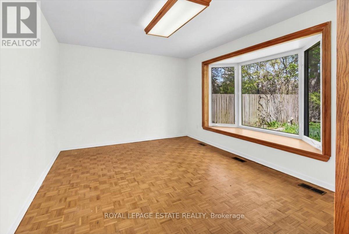 103 Pegasus Trail, Toronto, Ontario  M1G 3N8 - Photo 17 - E13141748