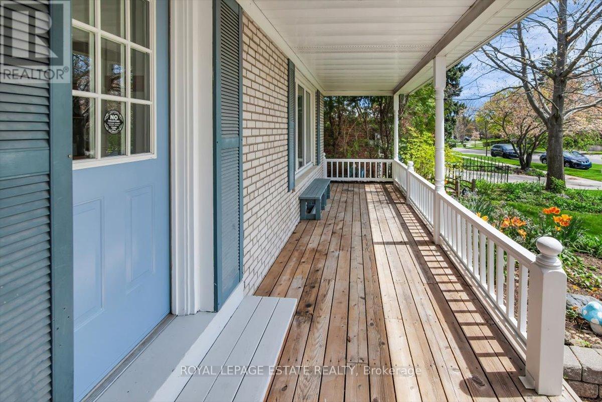 103 Pegasus Trail, Toronto, Ontario  M1G 3N8 - Photo 4 - E13141748