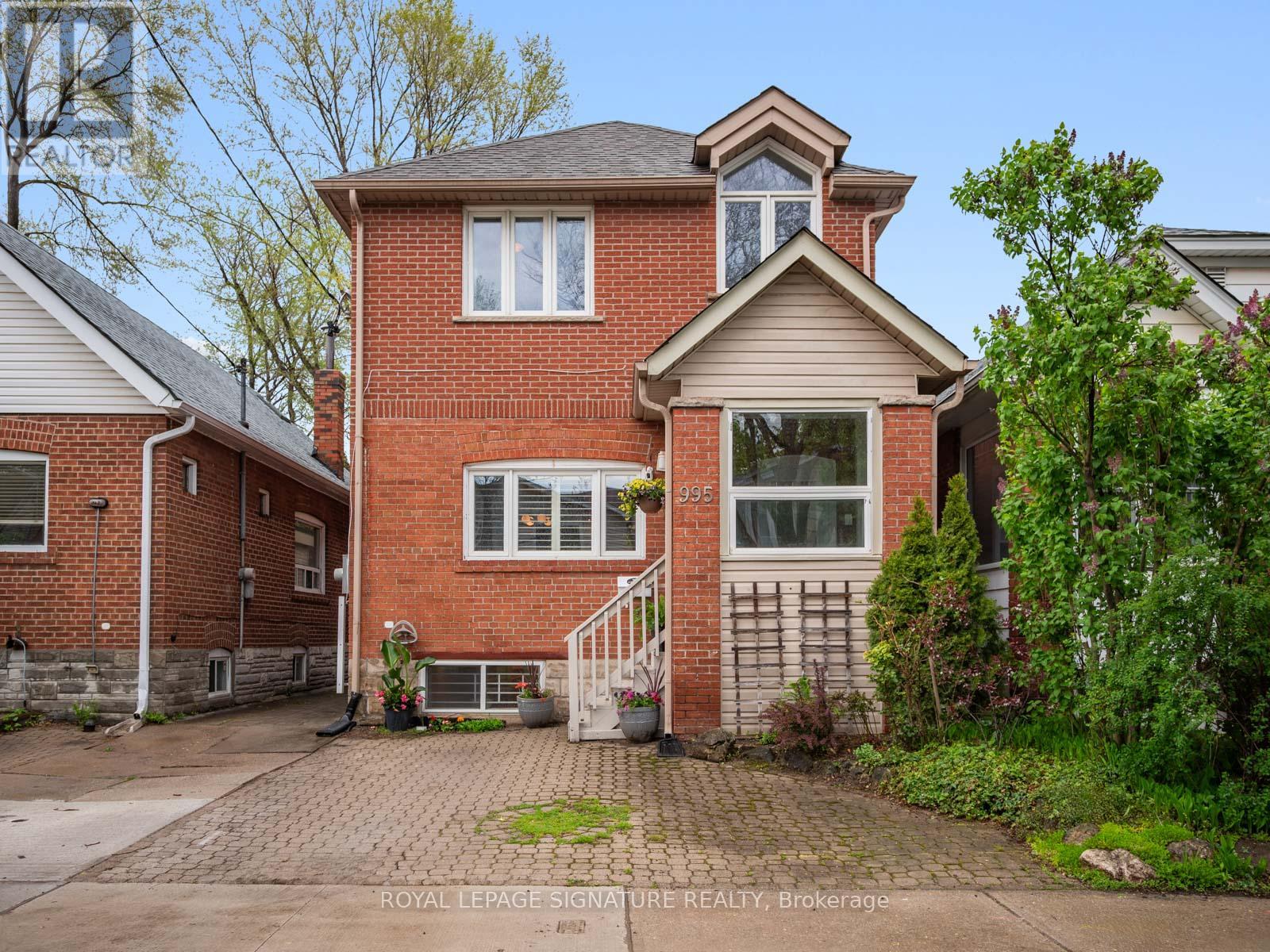 995 GREENWOOD AVENUE, Toronto, Ontario