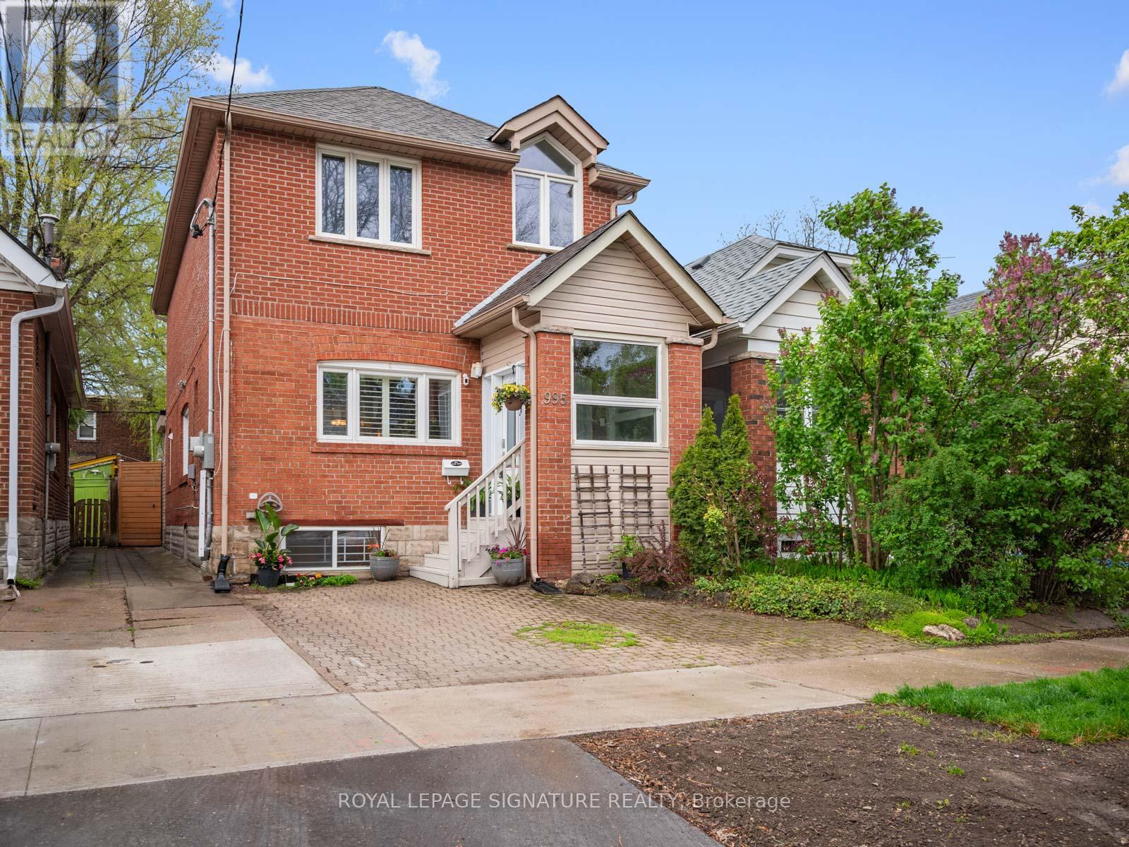 995 Greenwood Avenue, Toronto, Ontario M4J 4C7 - Photo 2 - E13141754