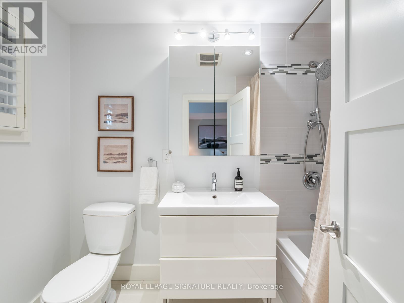 995 Greenwood Avenue, Toronto, Ontario M4J 4C7 - Photo 34 - E13141754