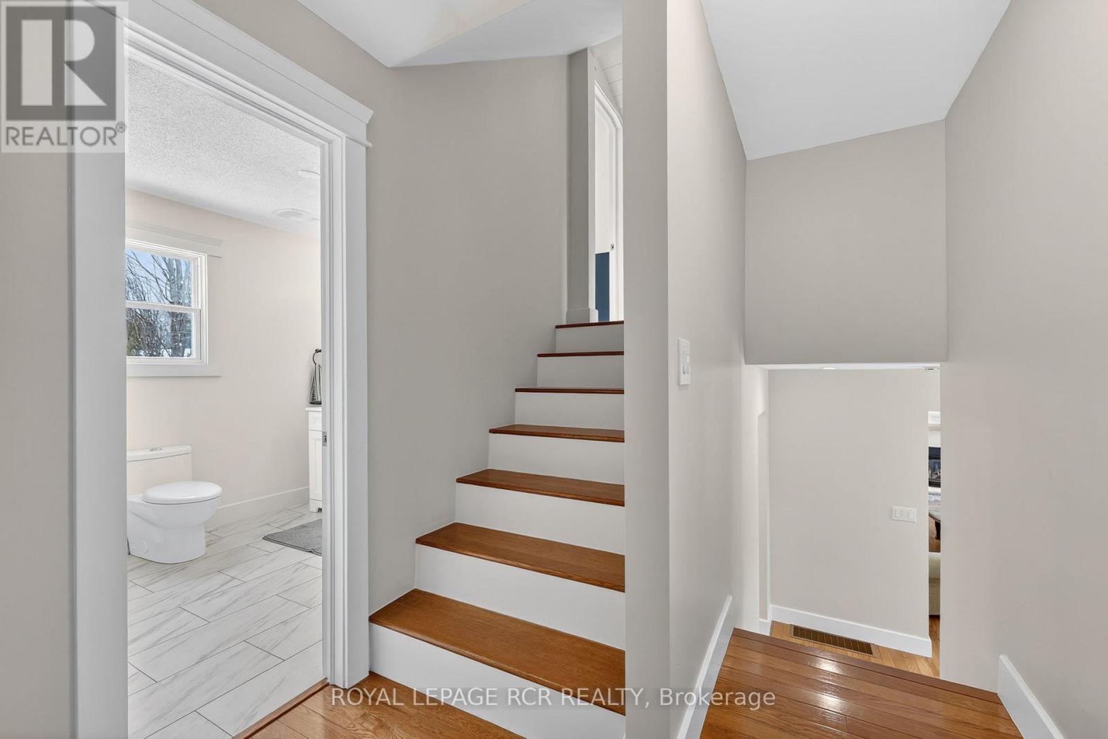 18 Westvale Drive, Bracebridge, Ontario  P1L 1B5 - Photo 17 - X12918318