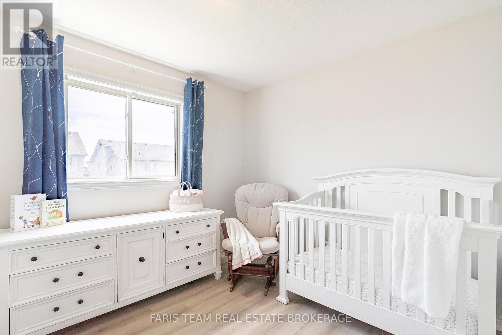104 Banting Crescent, Essa, Ontario  L3W 0P3 - Photo 19 - N13141778