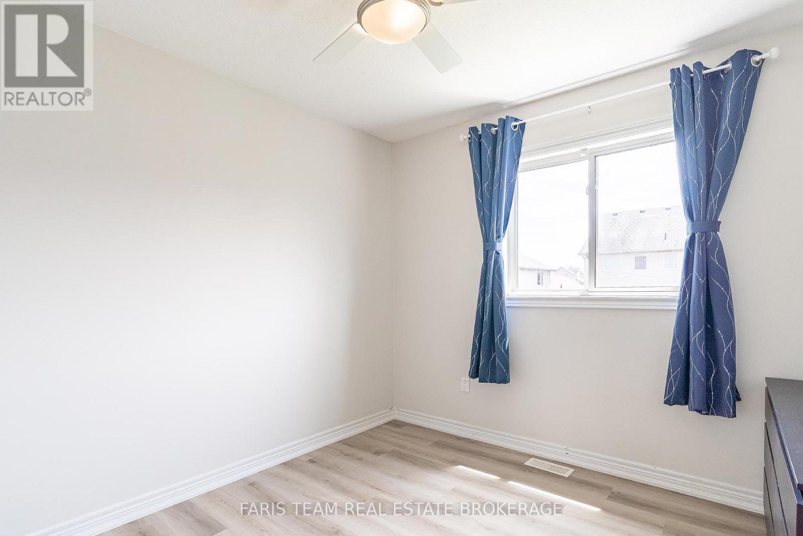 104 Banting Crescent, Essa, Ontario  L3W 0P3 - Photo 21 - N13141778