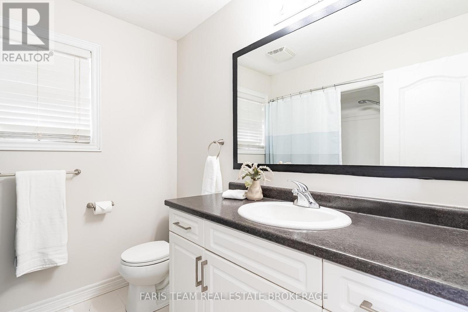 104 Banting Crescent, Essa, Ontario  L3W 0P3 - Photo 23 - N13141778