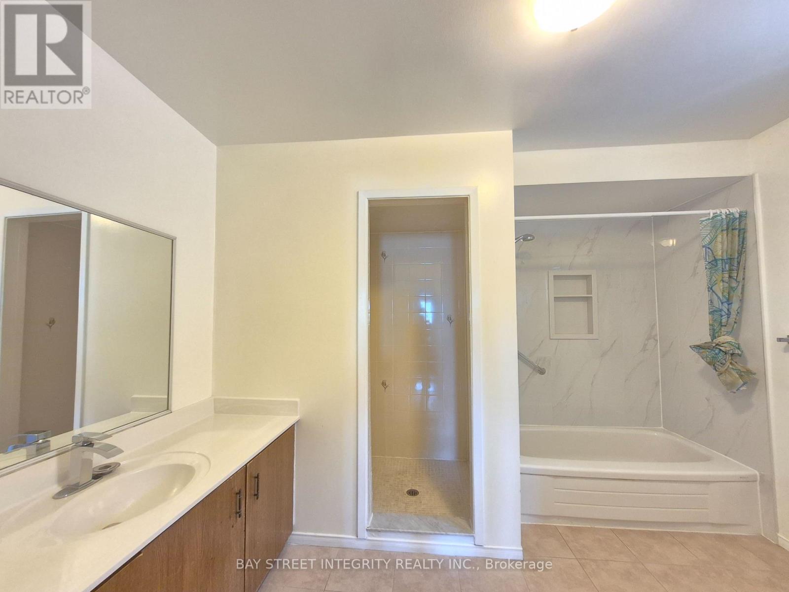 5132 Guildwood Way, Mississauga, Ontario  L5R 2S7 - Photo 20 - W13141744