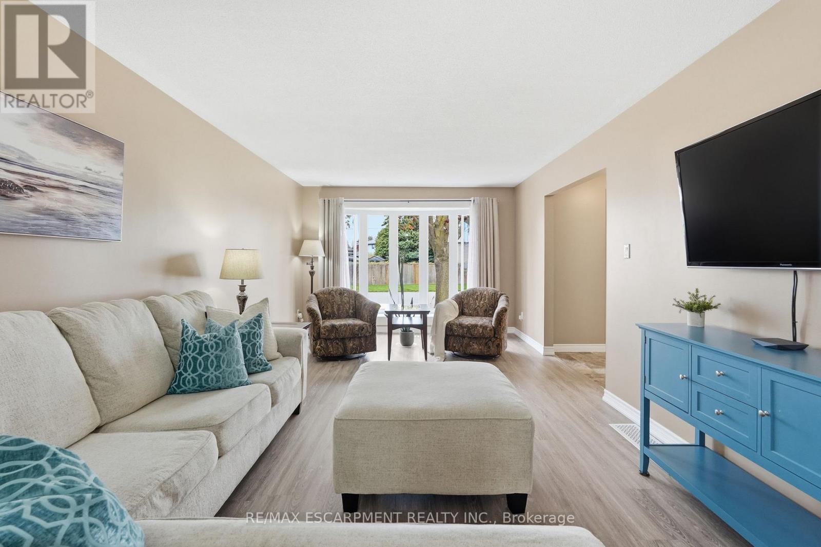 300 Eaglewood Drive, Hamilton, Ontario  L8W 1T5 - Photo 12 - X13141770
