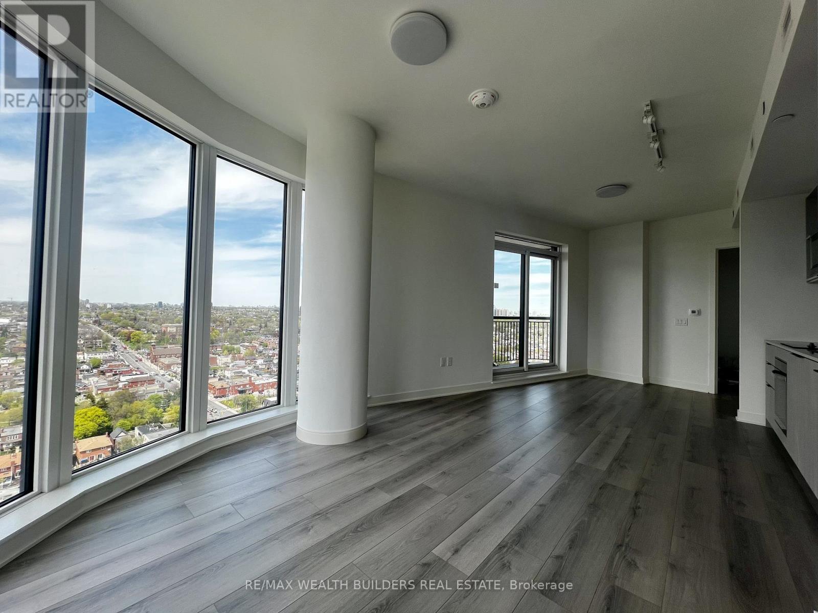 2102 - 1185 Dupont Street, Toronto, Ontario  M6H 0G5 - Photo 6 - W13126952