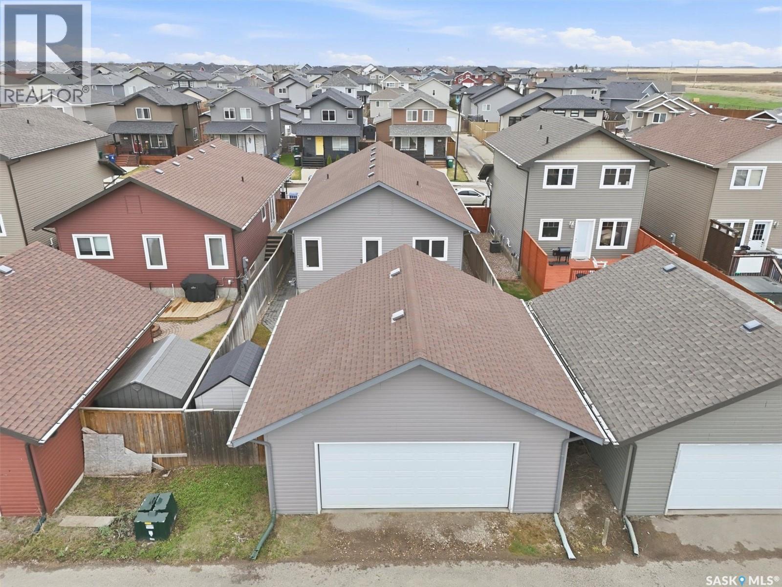 234 Klassen Crescent, Saskatoon, Saskatchewan  S7R 0E9 - Photo 3 - SK036222